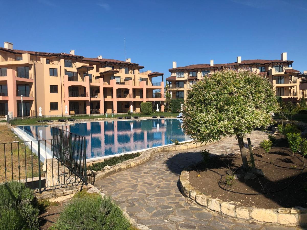 Luxury Family Apartment Kaliakria Топола Екстериор снимка