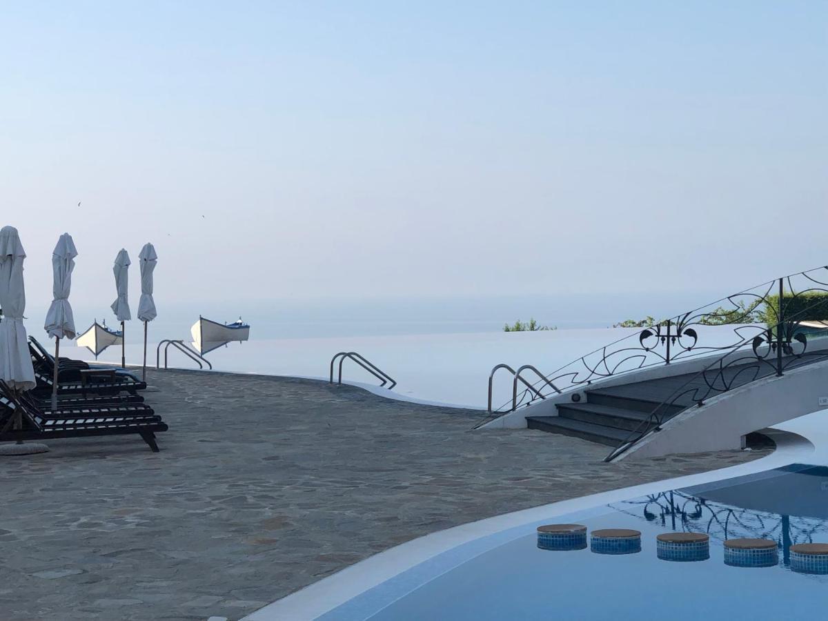 Luxury Family Apartment Kaliakria Топола Екстериор снимка