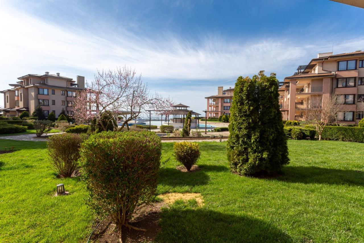 Luxury Family Apartment Kaliakria Топола Екстериор снимка